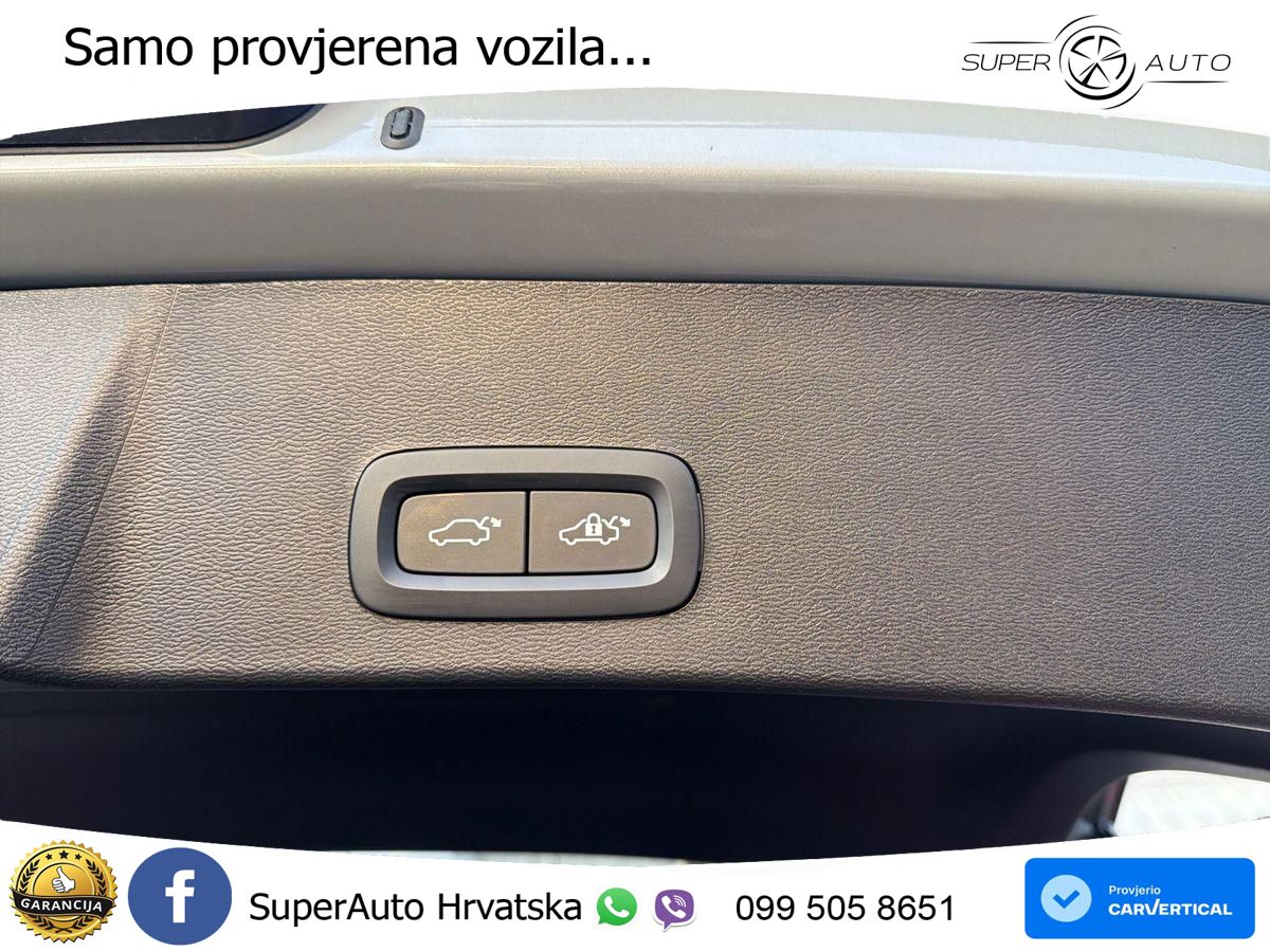 Volvo XC40 2.0 B4 AWD 197 KS Automatic ACC+GR SJED+360+PANO