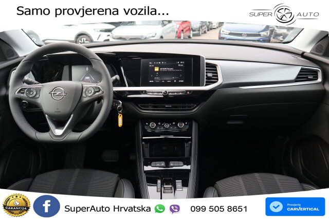 Opel Grandland 1.2i Turbo (130 KS) Automatic LED+GR SJED+ACC