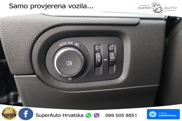 Opel Grandland 1.2i Turbo (130 KS) Automatic LED+GR SJED+ACC