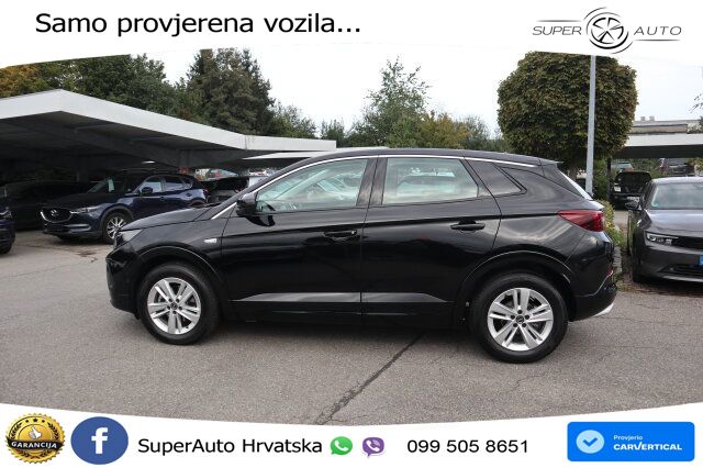 Opel Grandland 1.2i Turbo (130 KS) Automatic LED+GR SJED+ACC