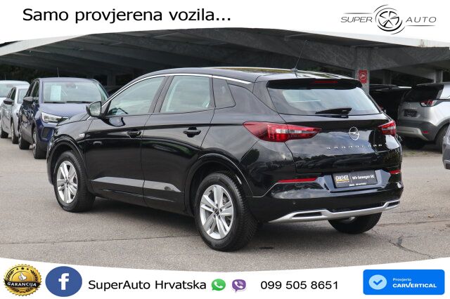 Opel Grandland 1.2i Turbo (130 KS) Automatic LED+GR SJED+ACC
