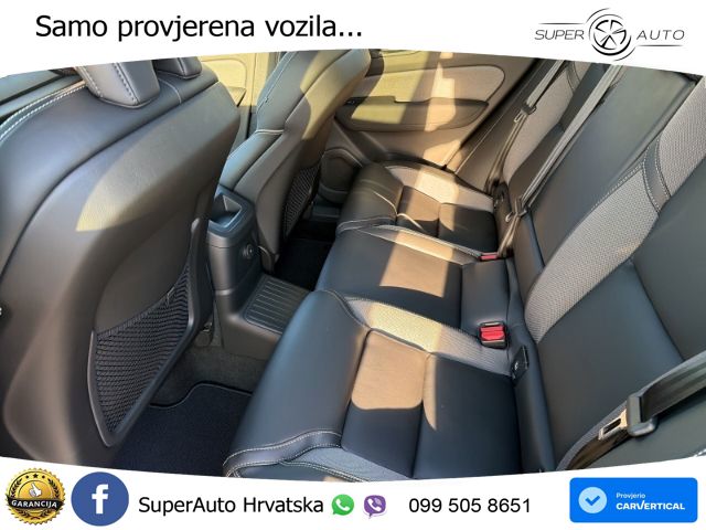 Volvo XC60 T8 AWD Geartronic LED+GR SJED+ACC