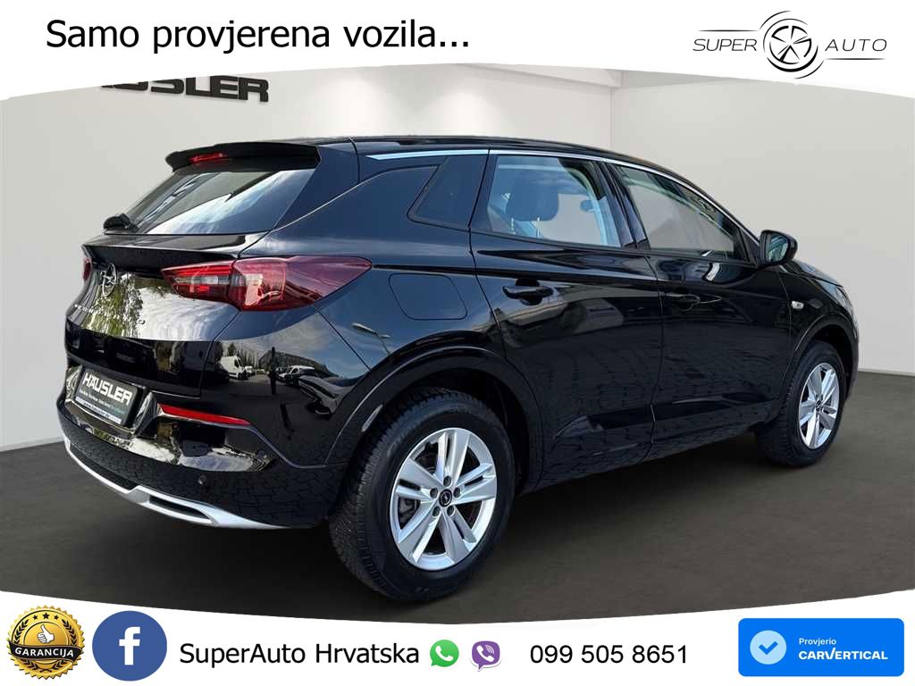 Opel Grandland 1.2i Turbo (130 KS) Automatic LED+GR SJED+ACC