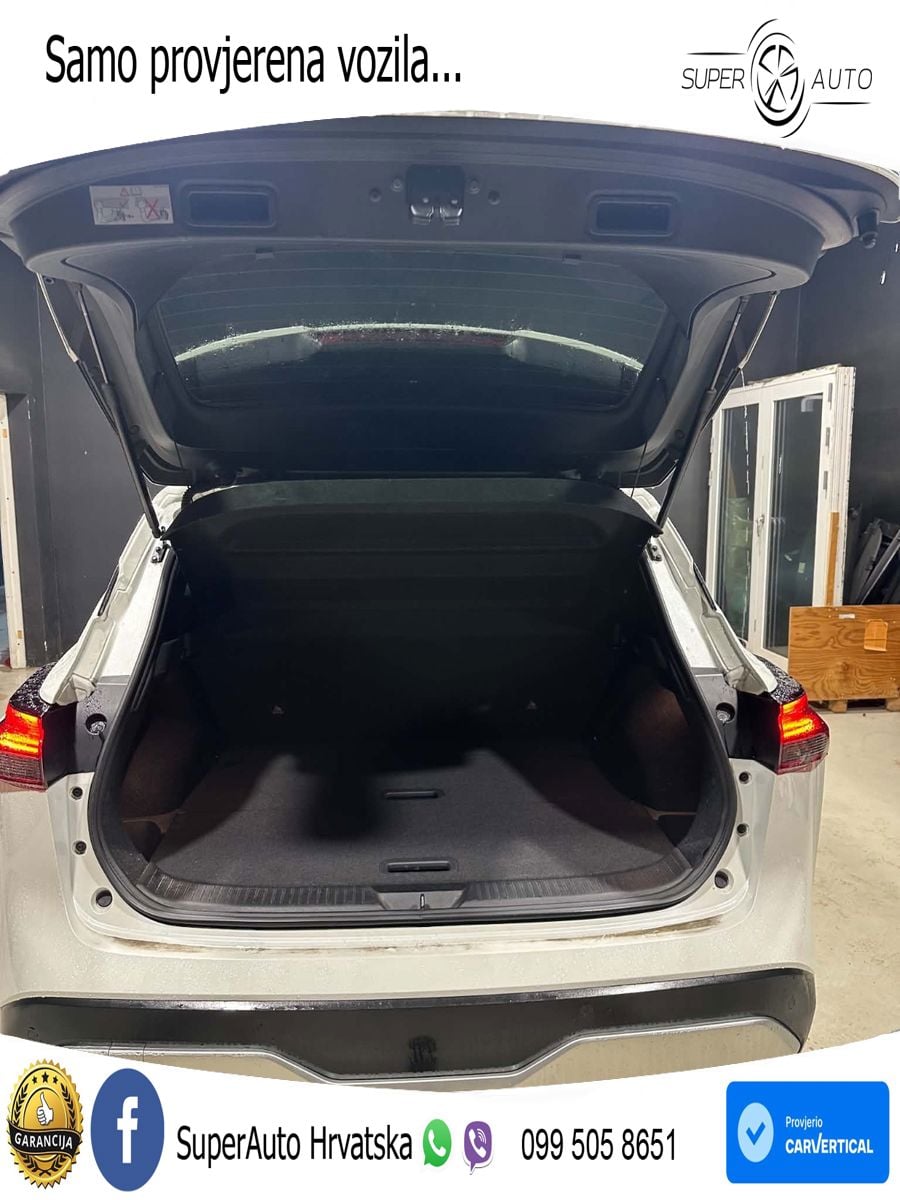 Nissan Qashqai 1.3 DIG-T (158 KS) Xtronic N-Connecta LED+ACC