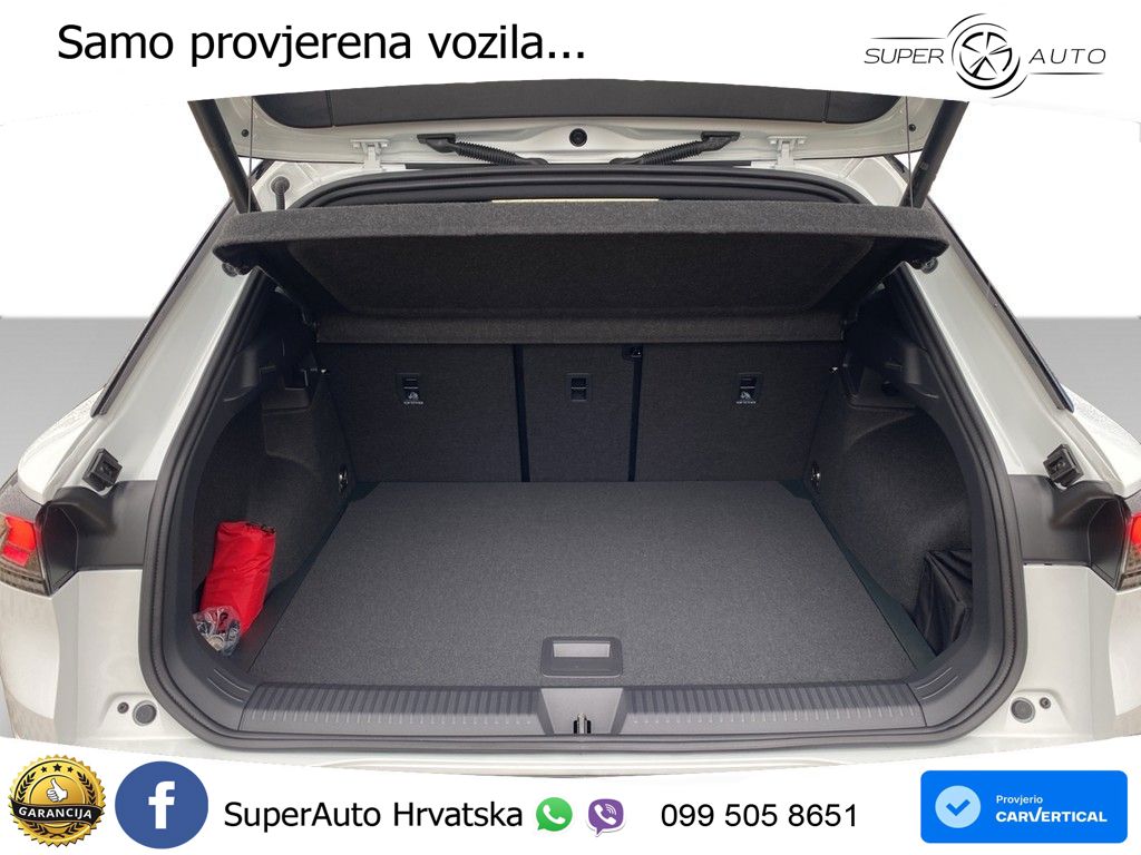 Volkswagen T-Roc 1.5 eTSI (150 KS)  DSG R-Line LED+GR SJED+ACC