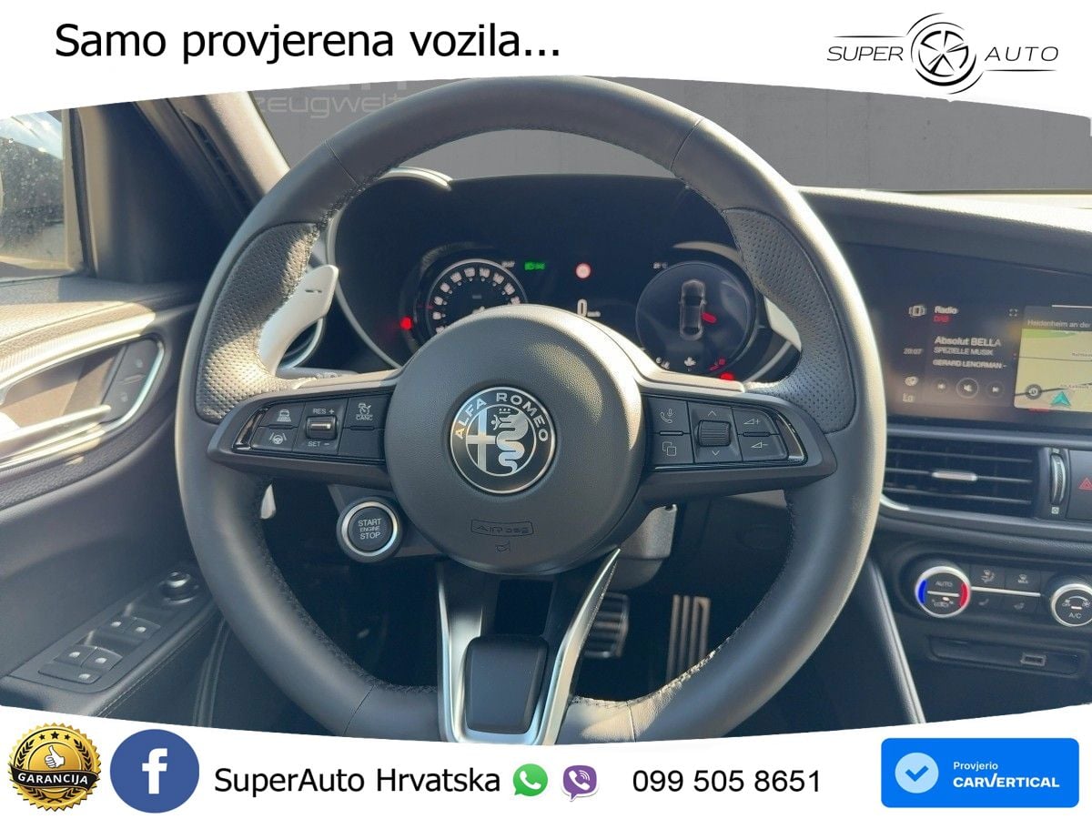 Alfa Romeo Giulia 2.0 Turbo (280 KS) Q4 Automatic LED+GR SJED+ACC