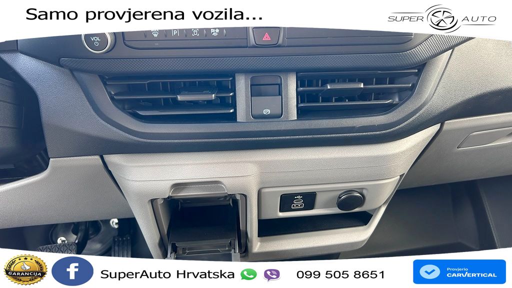 Ford Transit Custom BEV 218 PS L1 Kombi Trend 9 Sitze 218 KS