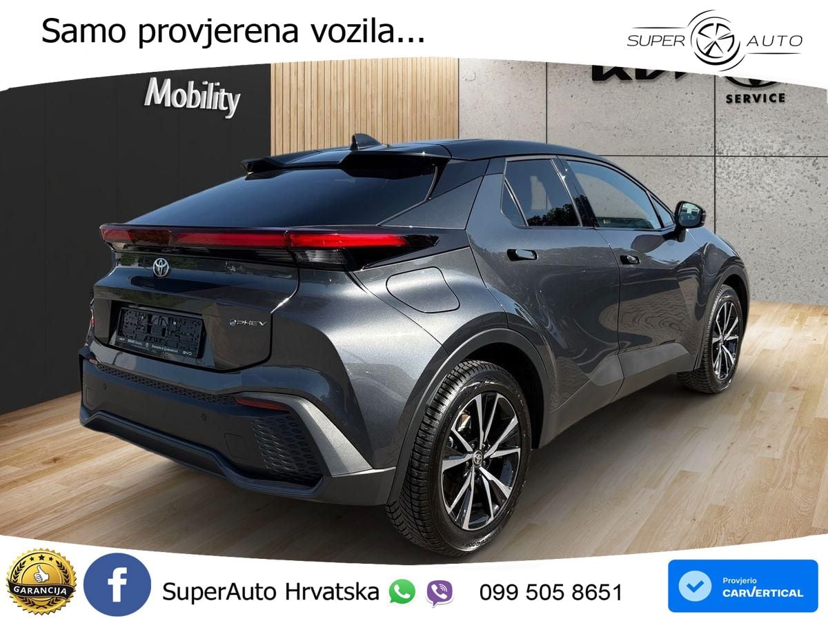 Toyota C-HR 2.0 (223 KS) PHEV e-CVT Teamplayer LED+GR SJED+ACC