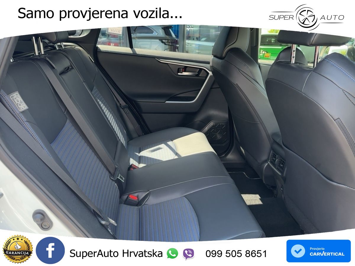Toyota RAV4 2.5 (218 KS) Hybrid eCVT Style LED+GR SJED+ACC