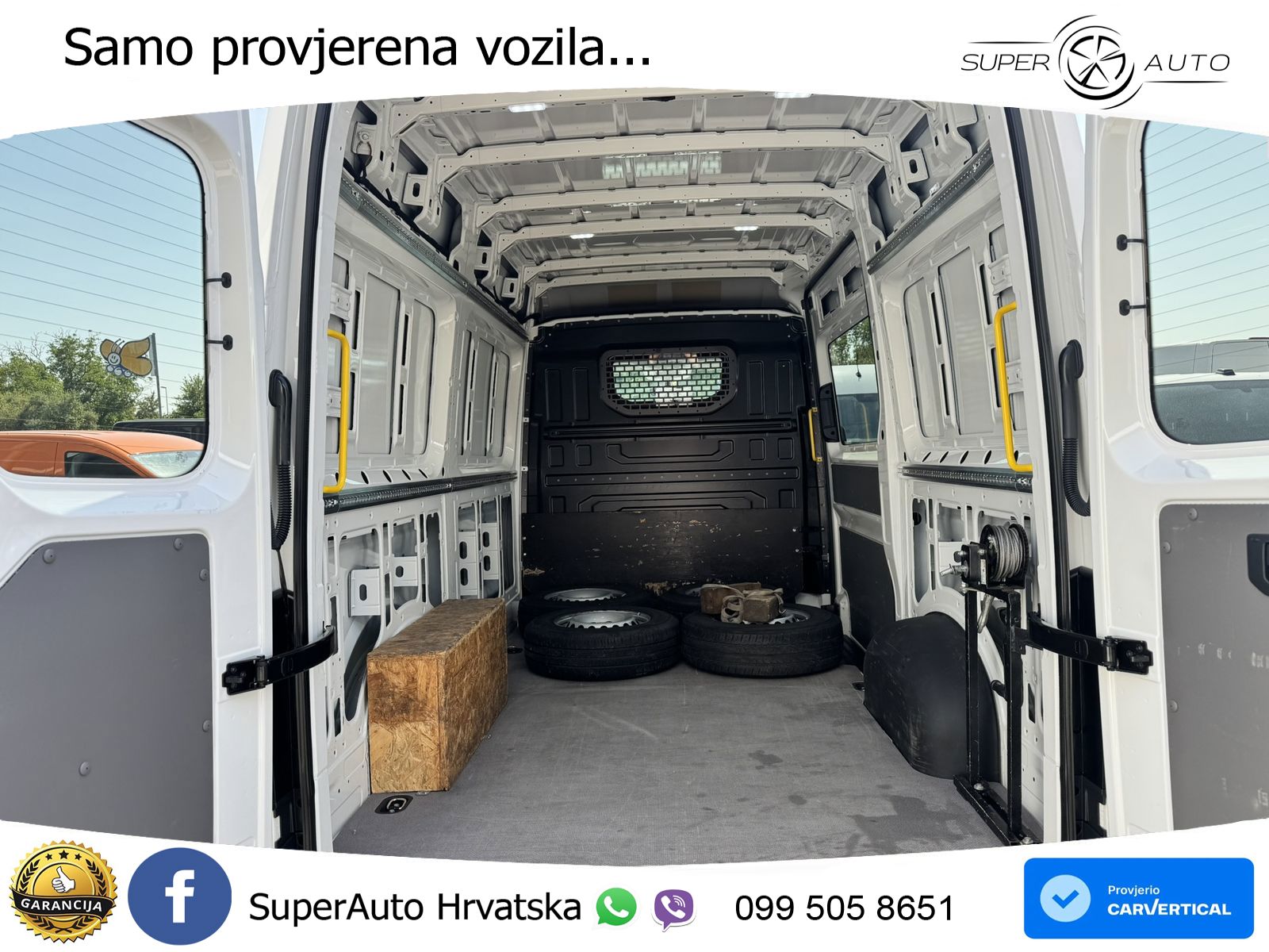 Volkswagen Crafter Kasten 35 MR L2H2 AHK*Kamera*Klima*SHZ 140 KS