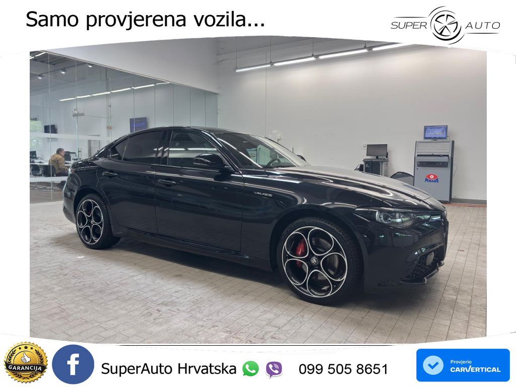Alfa Romeo Giulia 2.0 Turbo (280 KS) Q4 Automatic LED+GR SJED+ACC