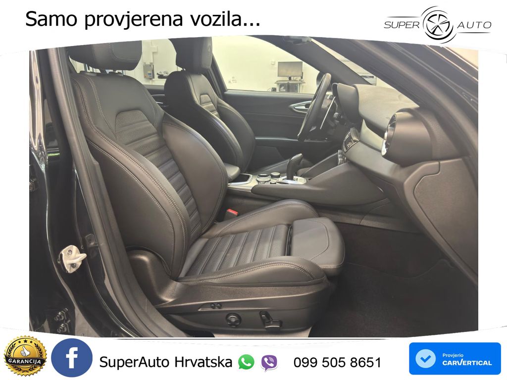 Alfa Romeo Giulia 2.0 Turbo (280 KS) Q4 Automatic LED+GR SJED+ACC