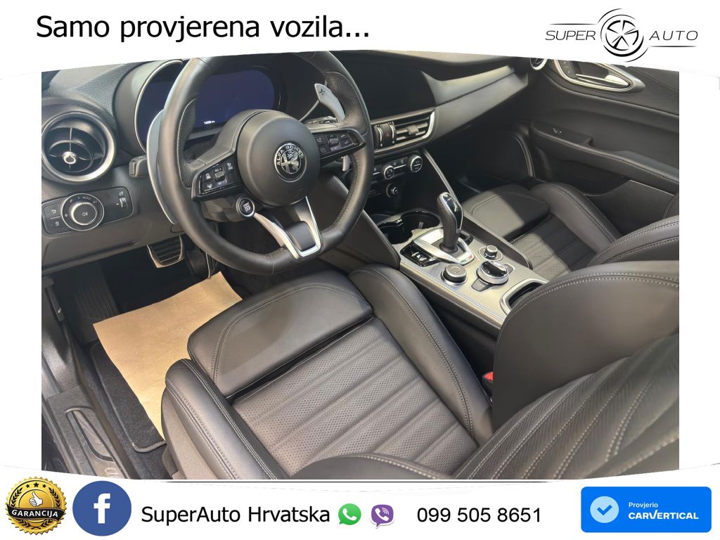 Alfa Romeo Giulia 2.0 Turbo (280 KS) Q4 Automatic LED+GR SJED+ACC