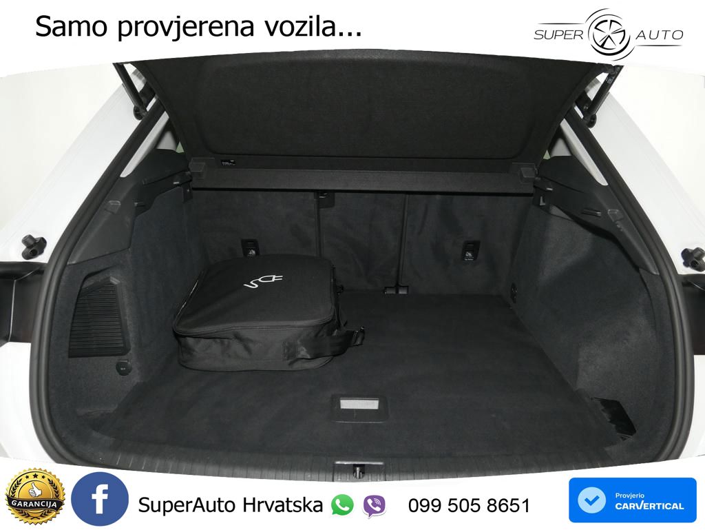 Audi Q3 45 TFSIe (245 KS) S tronic