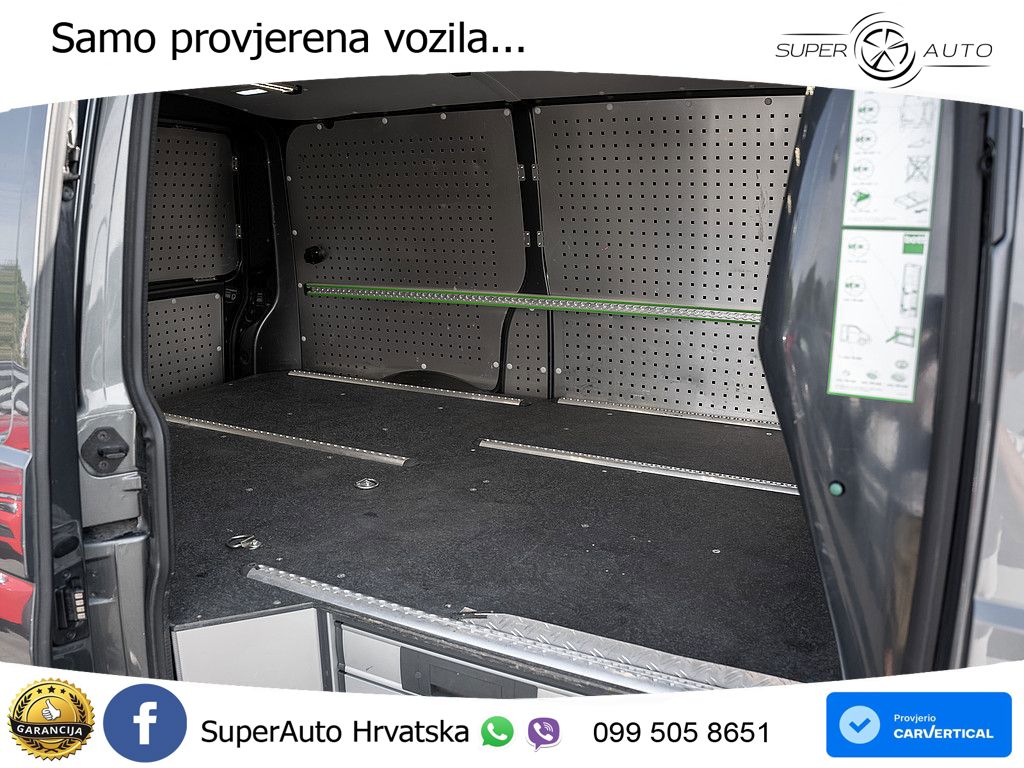Volkswagen T6.1 Transporter Kasten 2.0 TDI AHK KAM STHZG 150 KS