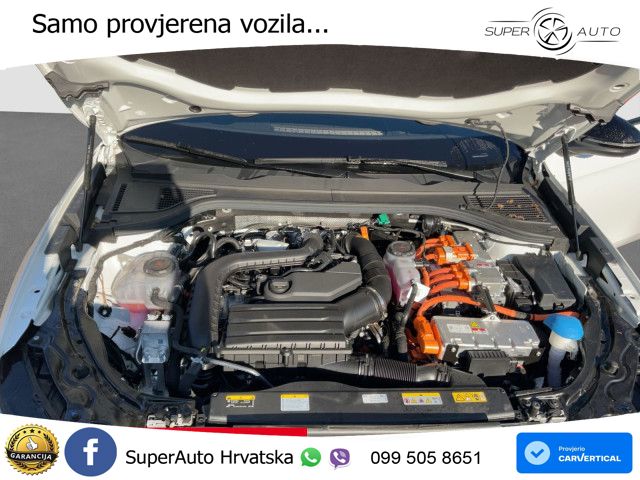 Volkswagen Passat Variant 1.5 TSI (272 KS) eHybrid DSG R-Line ACC+HEAD+4xGR SJED+360+PANO