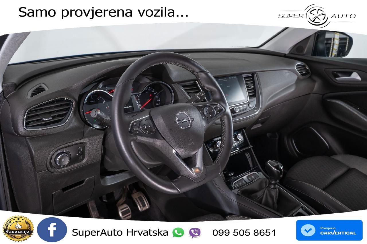 Opel Grandland X 1.2 Turbo (130 KS)