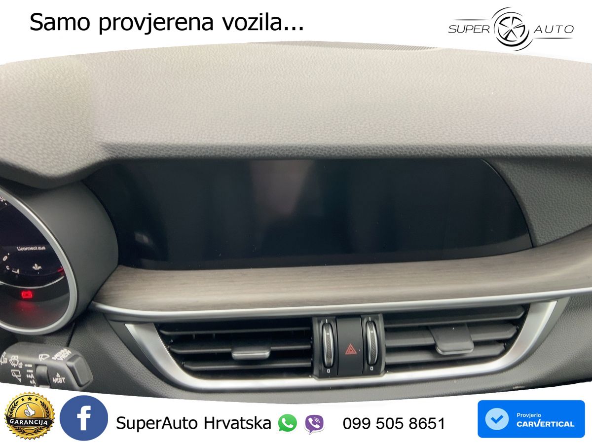 Alfa Romeo Stelvio 2.0 Turbo (280 KS) Q4 Automatic LED+GR SJED+ACC