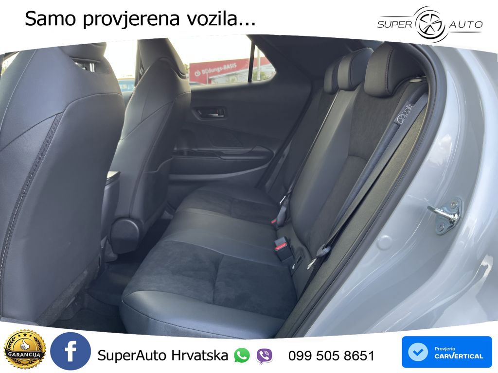 Toyota C-HR 2.0 (223 KS) PHEV e-CVT GR Sport LED+GR SJED+ACC