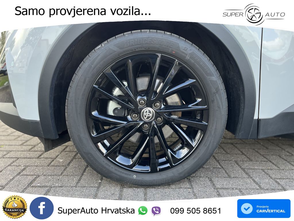 Toyota C-HR 2.0 (223 KS) PHEV e-CVT GR Sport LED+GR SJED+ACC