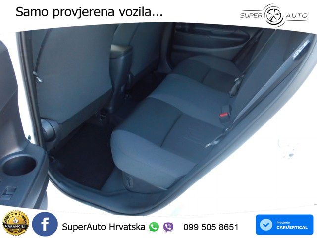 Toyota C-HR 2.0 (223 KS) PHEV e-CVT Team D