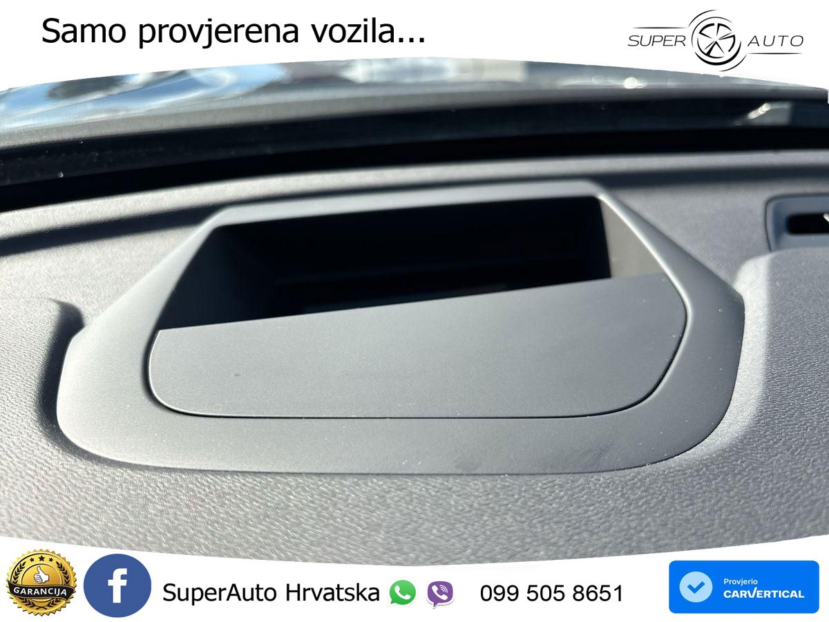 Volvo XC60 B5 Benzin AWD Geartronic ACC+HEAD+4xGR SJED+360+PANO