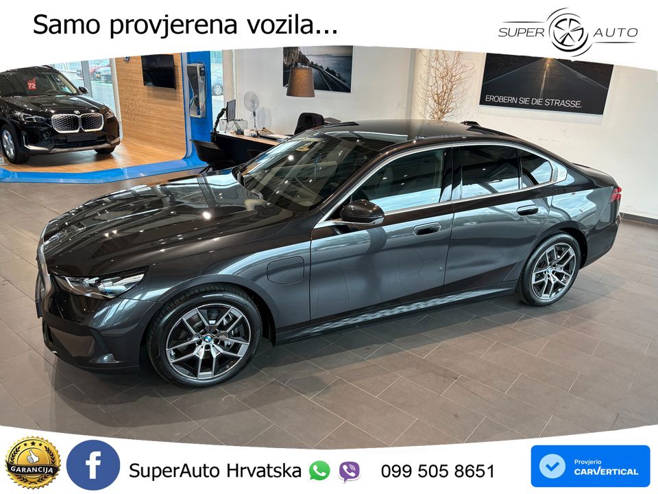 BMW 550e (489 KS) xDrive Steptronic LED+GR SJED+ACC