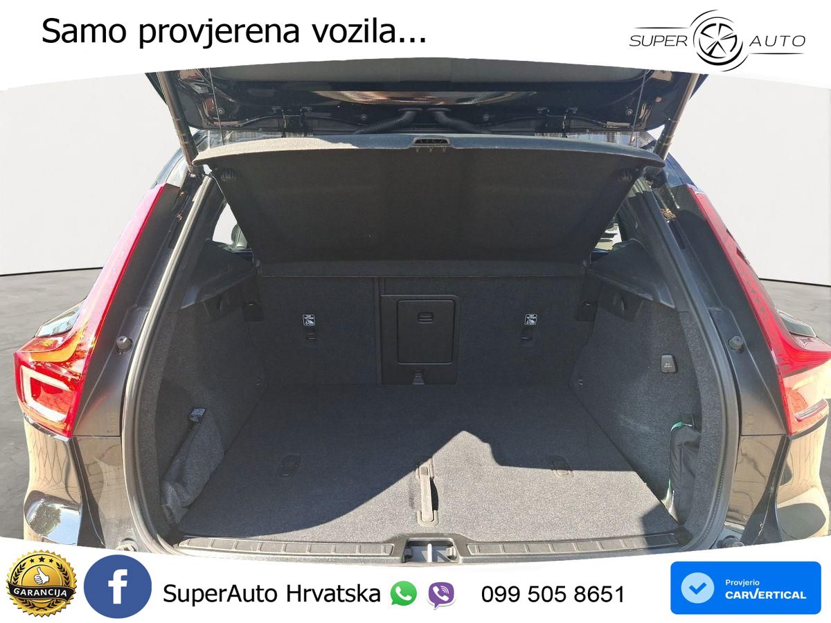 Volvo XC40 2.0 B3 163 KS Automatic ACC+GR SJED+360+PANO