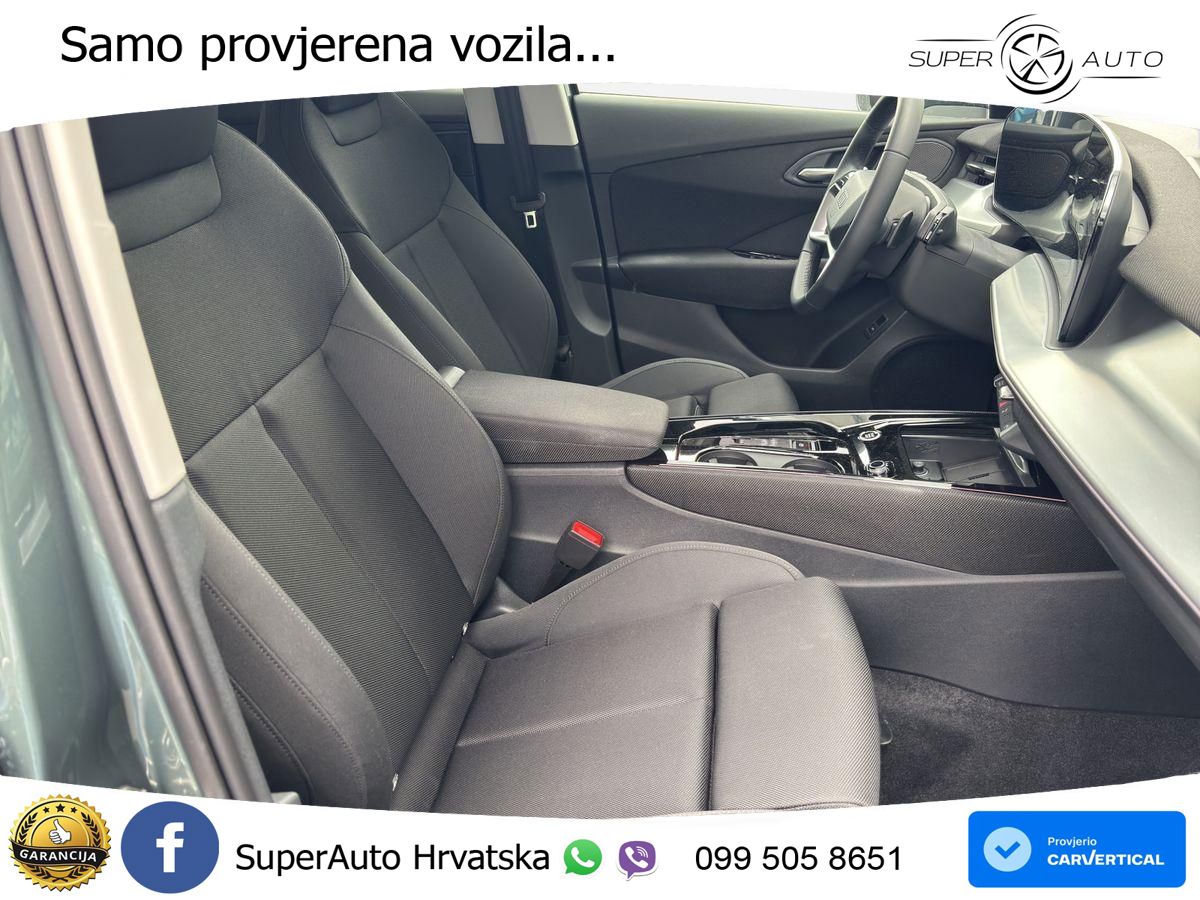 Audi Q3 2.0 TDI (150 KS) S tronic MATRIX+GR SJED+KAM