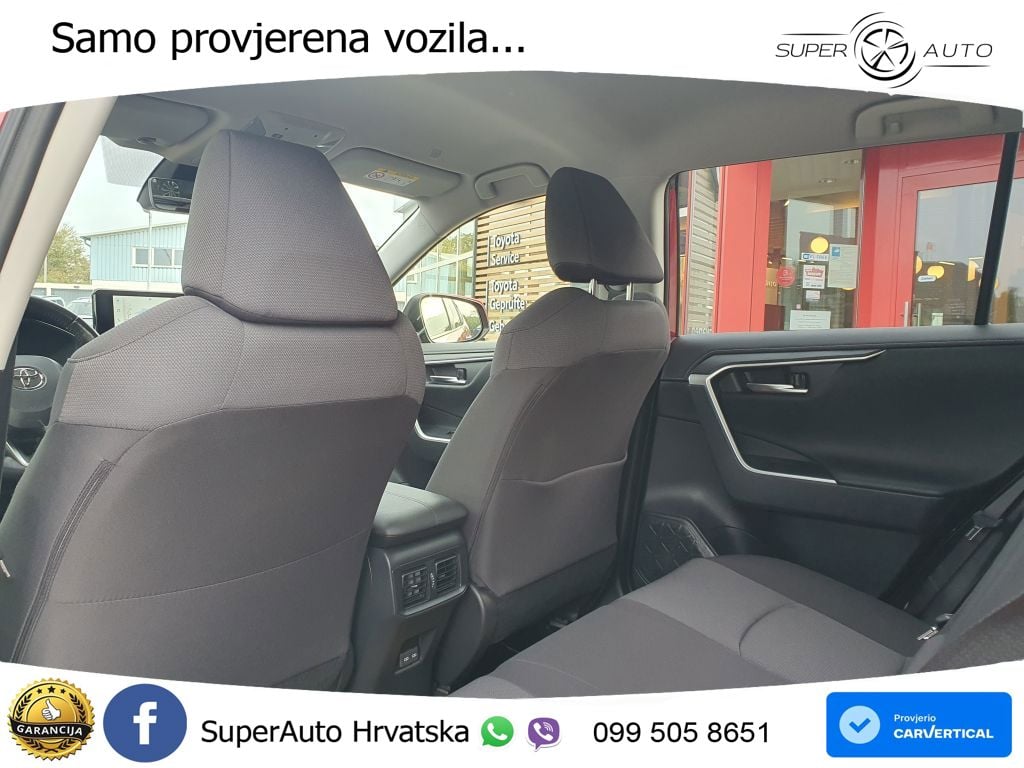 Toyota RAV4 2.5 (218 KS) Hybrid eCVT LED+GR SJED+ACC