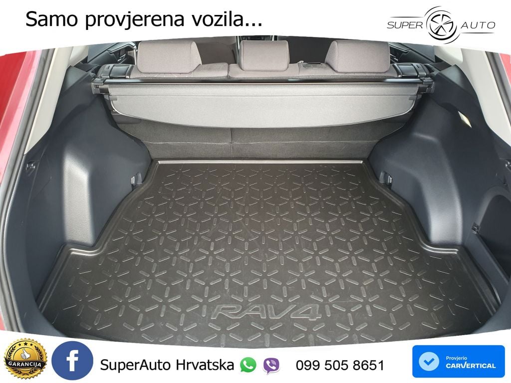 Toyota RAV4 2.5 (218 KS) Hybrid eCVT LED+GR SJED+ACC