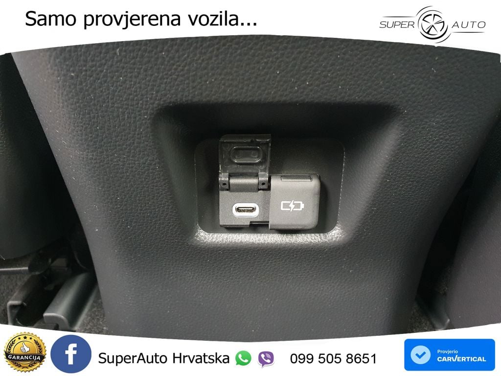 Toyota RAV4 2.5 (218 KS) Hybrid eCVT LED+GR SJED+ACC