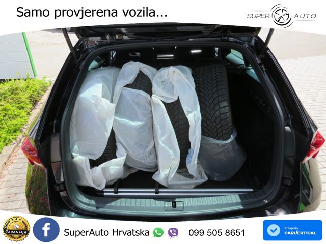 Škoda Octavia Combi RS 2.0 TSI (245 KS) DSG LED+GR SJED+ACC