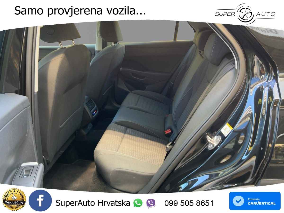 Volkswagen T-Roc 1.5 eTSI (116 KS)  DSG LED+GR SJED+ACC