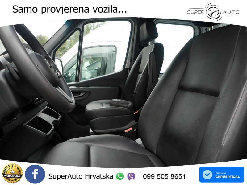Mercedes-Benz Sprinter 319 PRITSCHE DOKA ALLRAD LED KLIMA AHK 190 KS