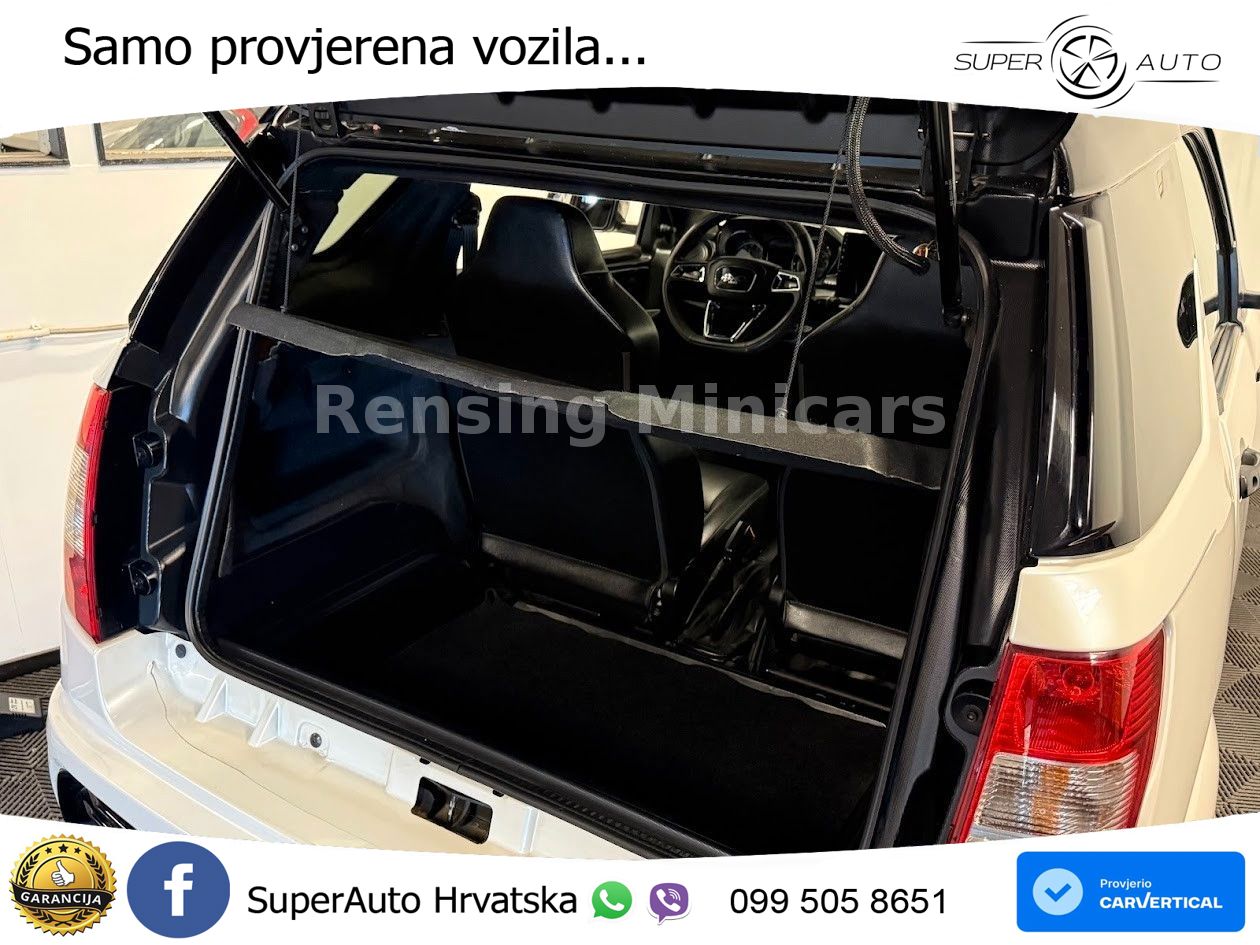 Ligier JS50 (8 KS)
