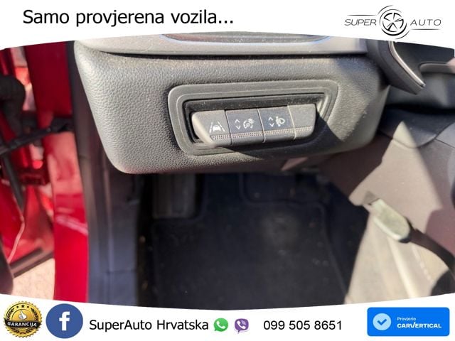 Renault Captur 1.3 TCe (140 KS) EDC Intens