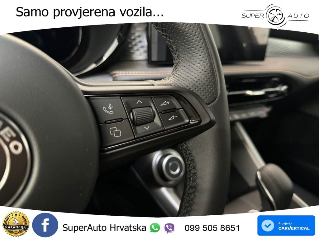 Alfa Romeo Tonale 1.3 T MultiAir (280 KS) Plug-in Hybrid eQ4 Automatic LED+GR SJED+ACC