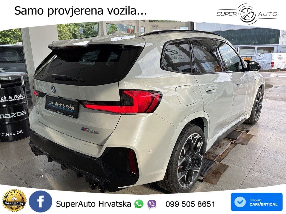 BMW X1 M35i (300 KS) xDrive Steptronic LED+GR SJED+ACC