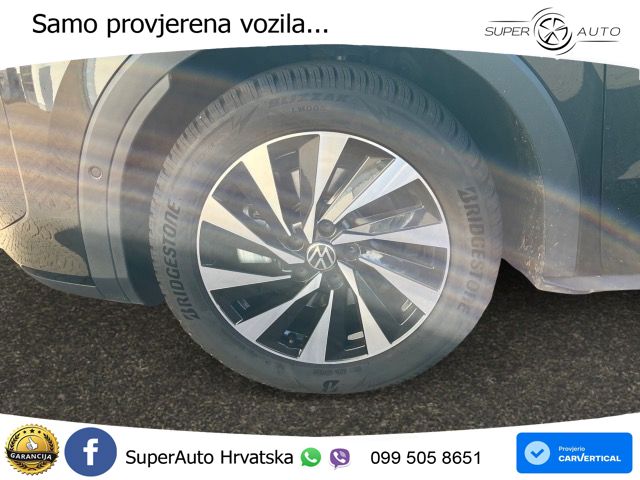 Volkswagen T-Roc 1.5 eTSI (150 KS)  DSG R-Line LED+GR SJED+ACC