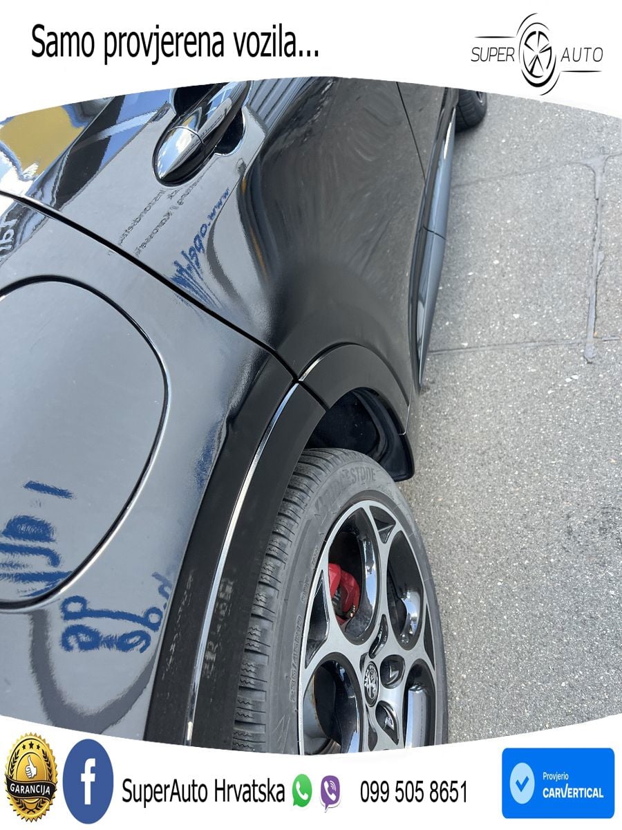 Alfa Romeo Tonale 1.3 T MultiAir (280 KS) Plug-in Hybrid eQ4 Automatic LED+GR SJED+ACC