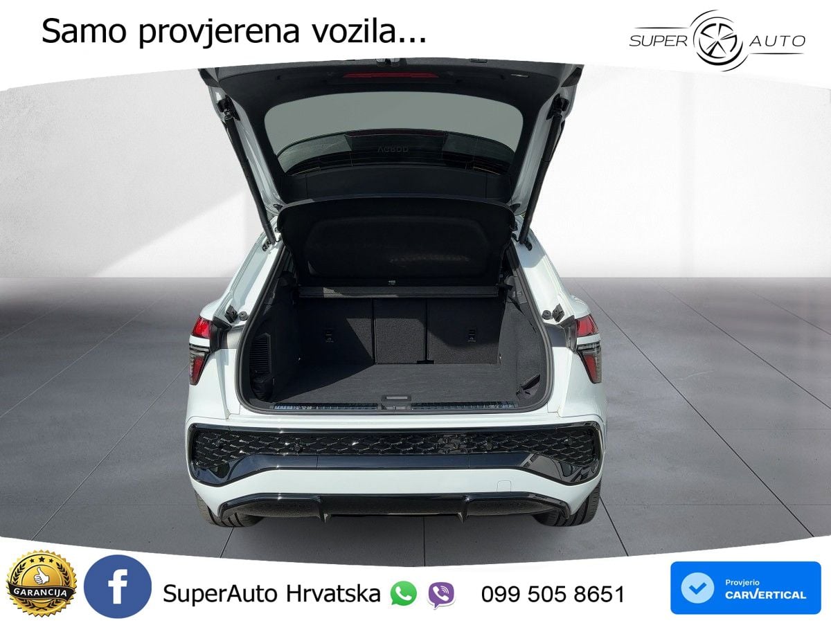 Audi Q3 1.5 TFSIe (272 KS) S tronic LED+GR SJED+ACC