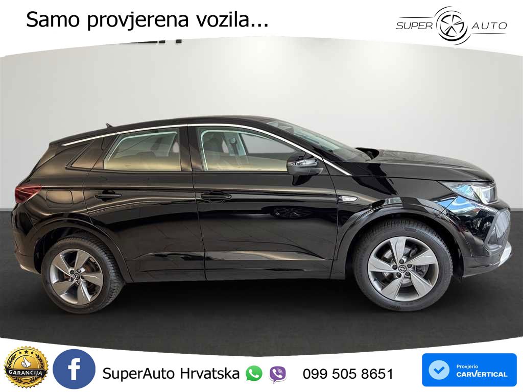 Opel Grandland 1.2i Turbo (130 KS) Automatic LED+ACC