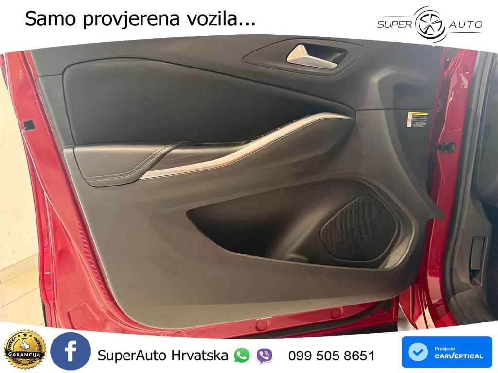 Opel Grandland 1.2i Turbo (130 KS)