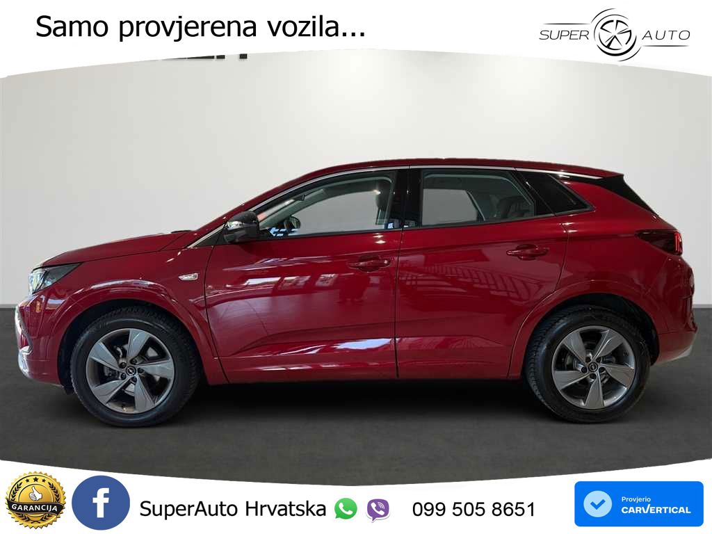 Opel Grandland 1.2i Turbo (130 KS)