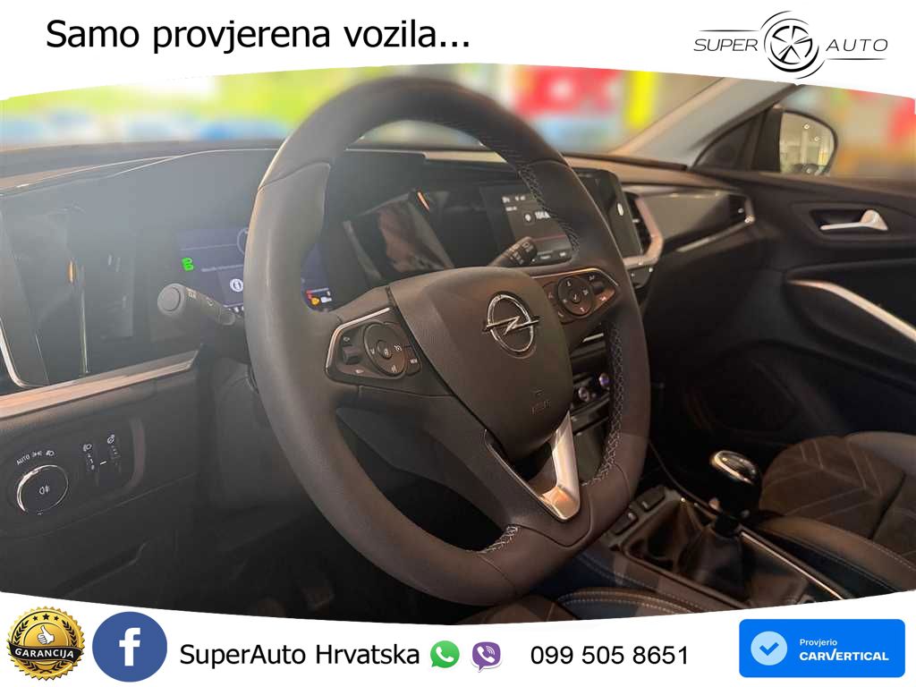Opel Grandland 1.2i Turbo (130 KS)