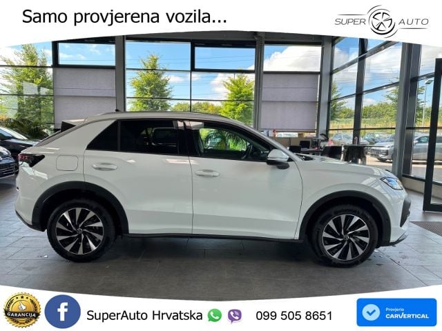 Volkswagen T-Roc II 1.5 eTSI (150 KS)  DSG LED+GR SJED+ACC