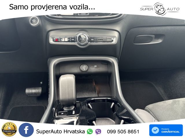 Volvo XC40 2.0 B4 AWD 197 KS Automatic LED+GR SJED+ACC