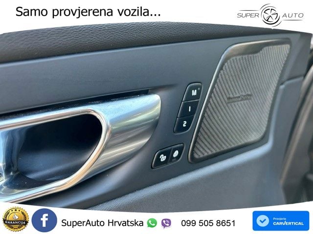 Volvo XC60 B5 Benzin AWD Geartronic ACC+HEAD+4xGR SJED+360+PANO