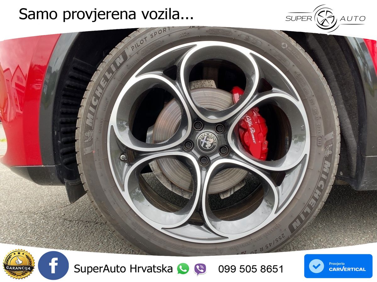 Alfa Romeo Stelvio 2.2 MultiJet II (210 KS) Q4 Automatic LED+GR SJED+ACC